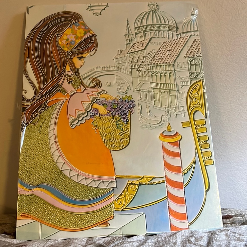 Rare Fashionabelles Wooden Wall Hanging Plaque - Groovy Big Eye Girl Art 1973